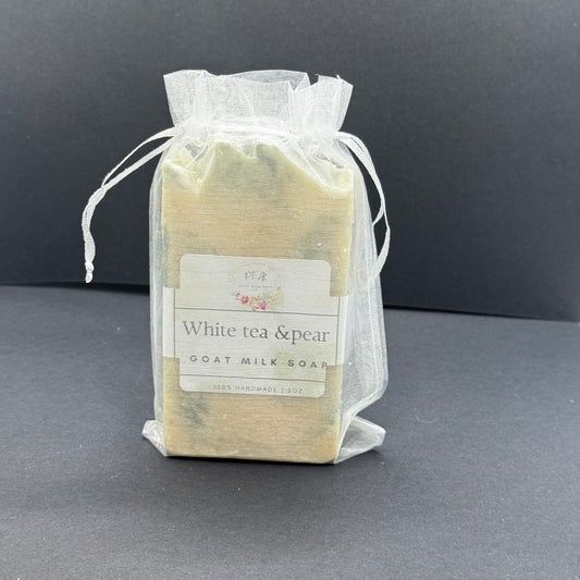 White tea & pear